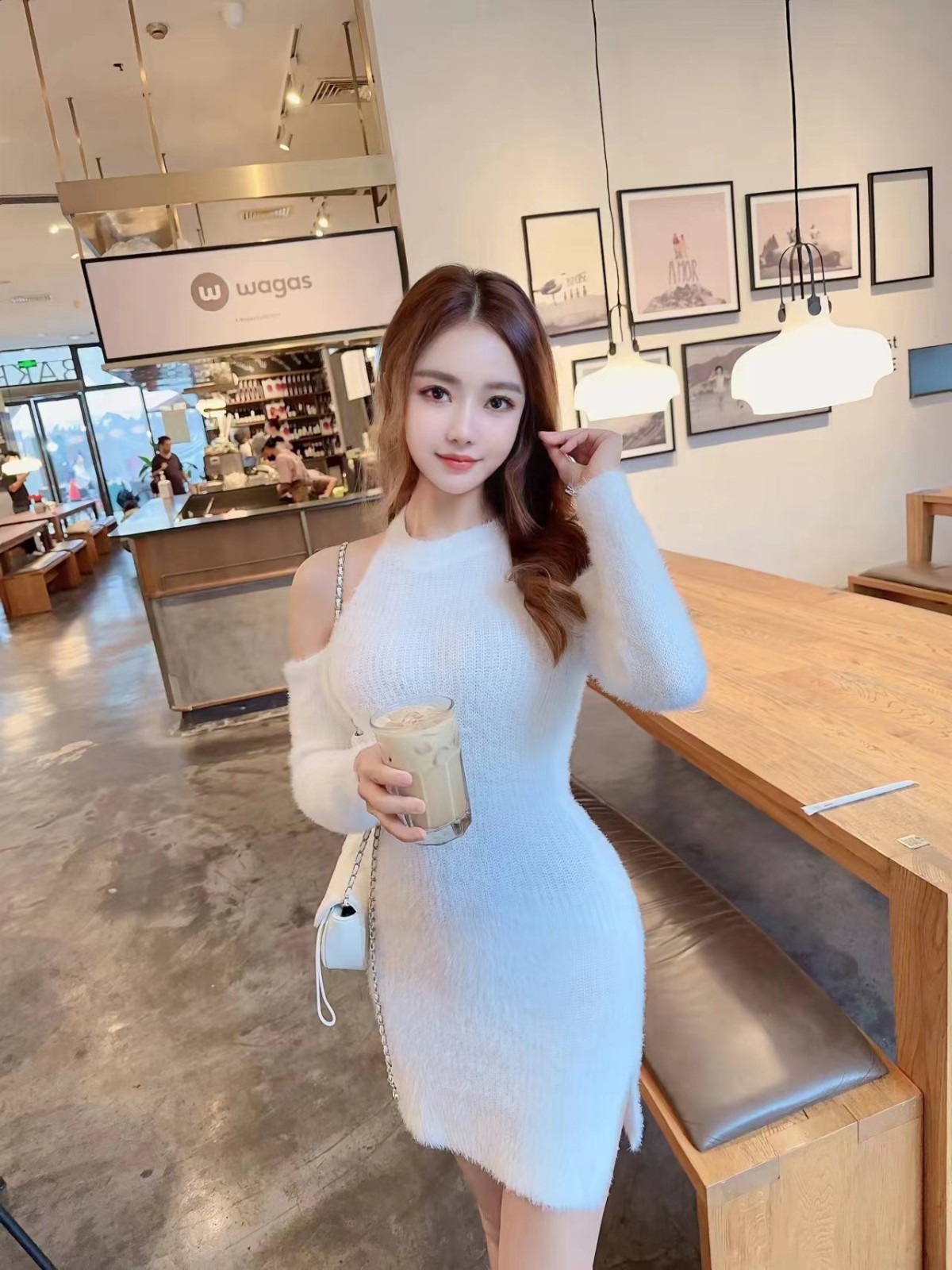 b0ba81fda60decc4a6db49626a3893f.jpg