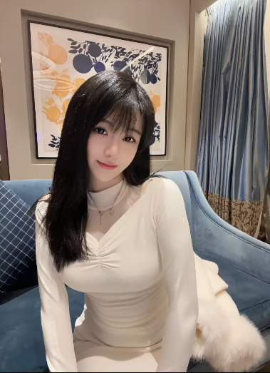 B8C1D0546DB28FD8D81DD8B3D8A54500.png