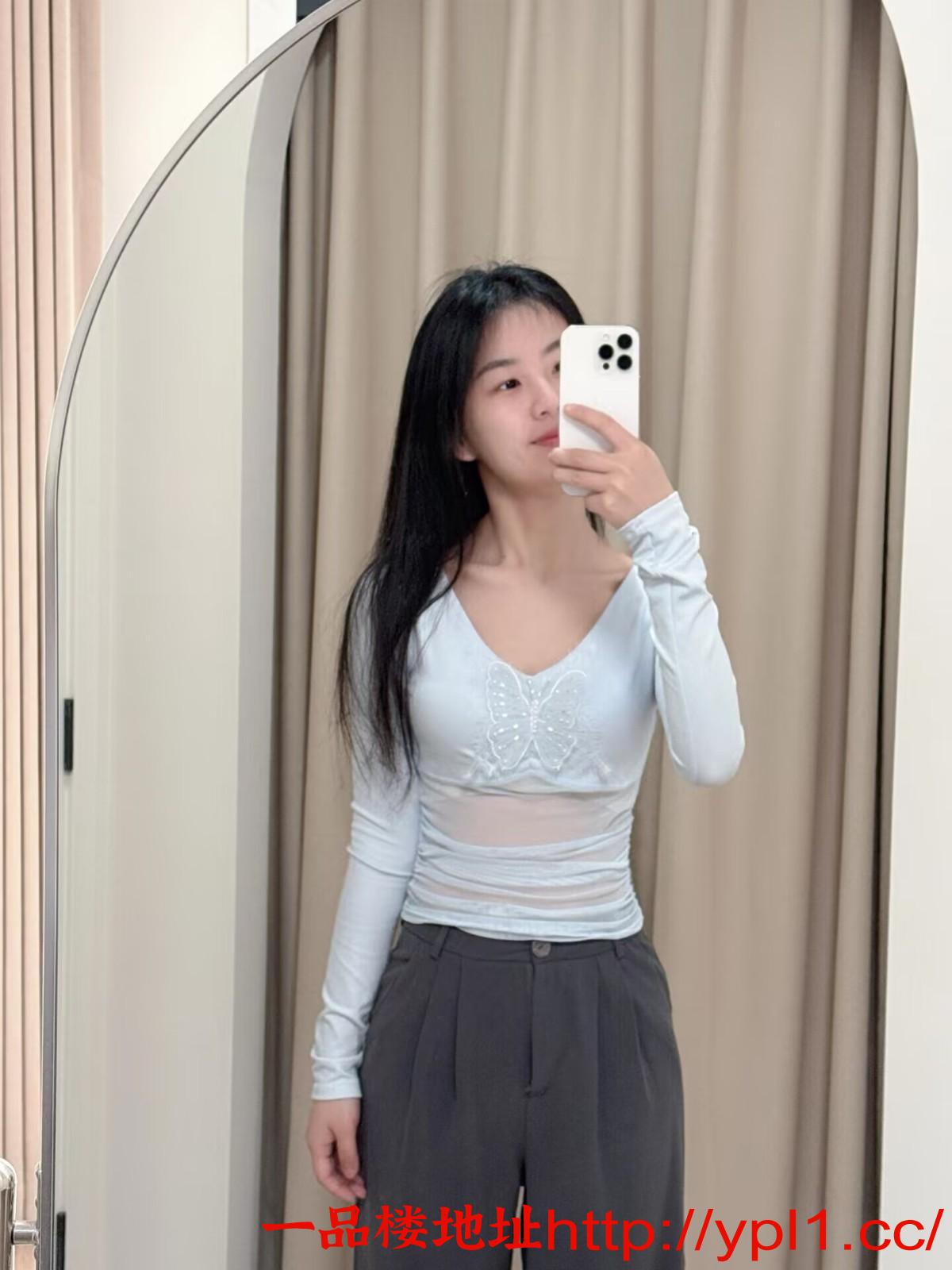 F41EEE2DC61B3BAFFE3386CC7EDC6341.jpg