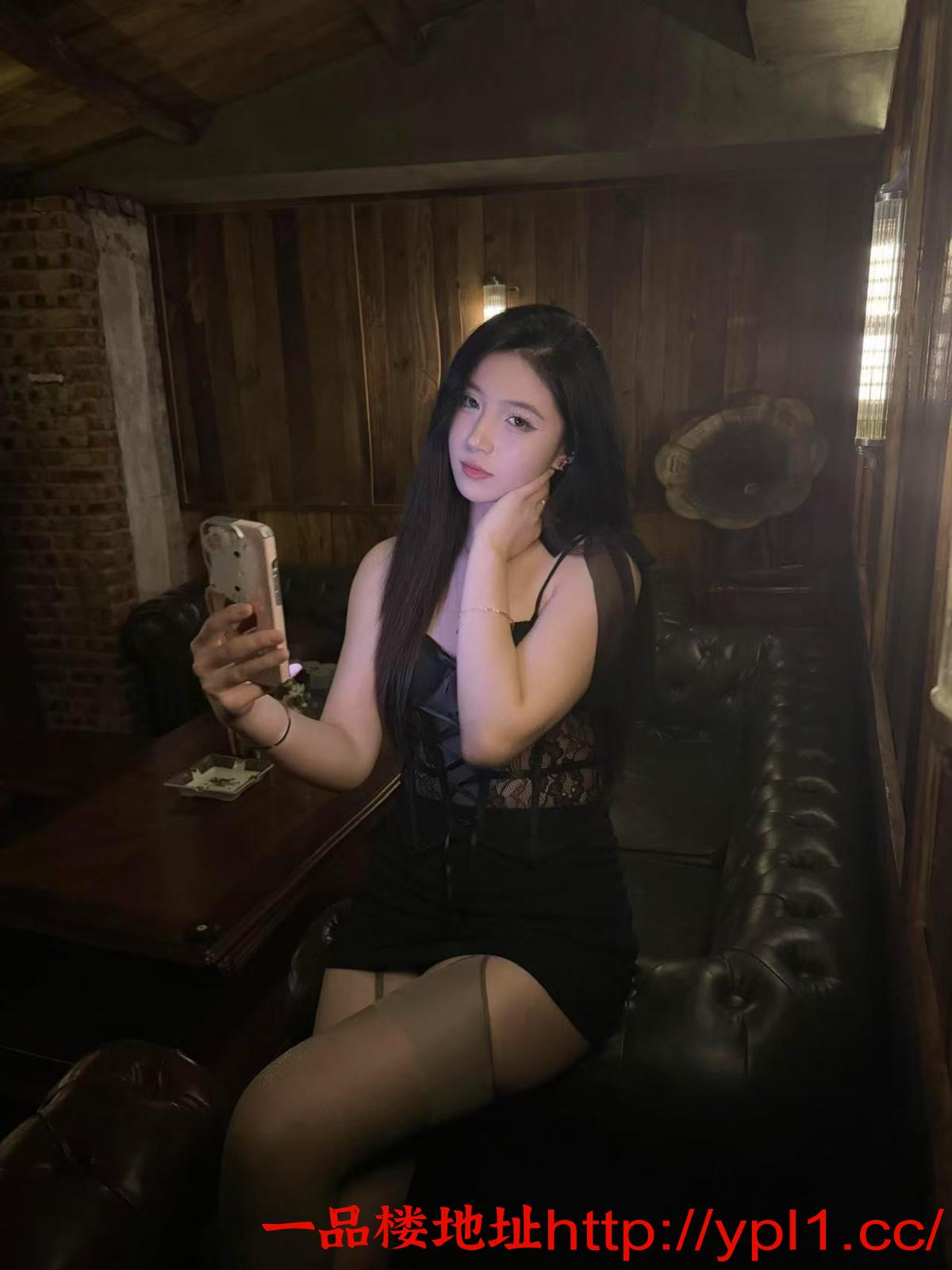 1a9916de145d7d99bb5920442249aeb7.jpeg