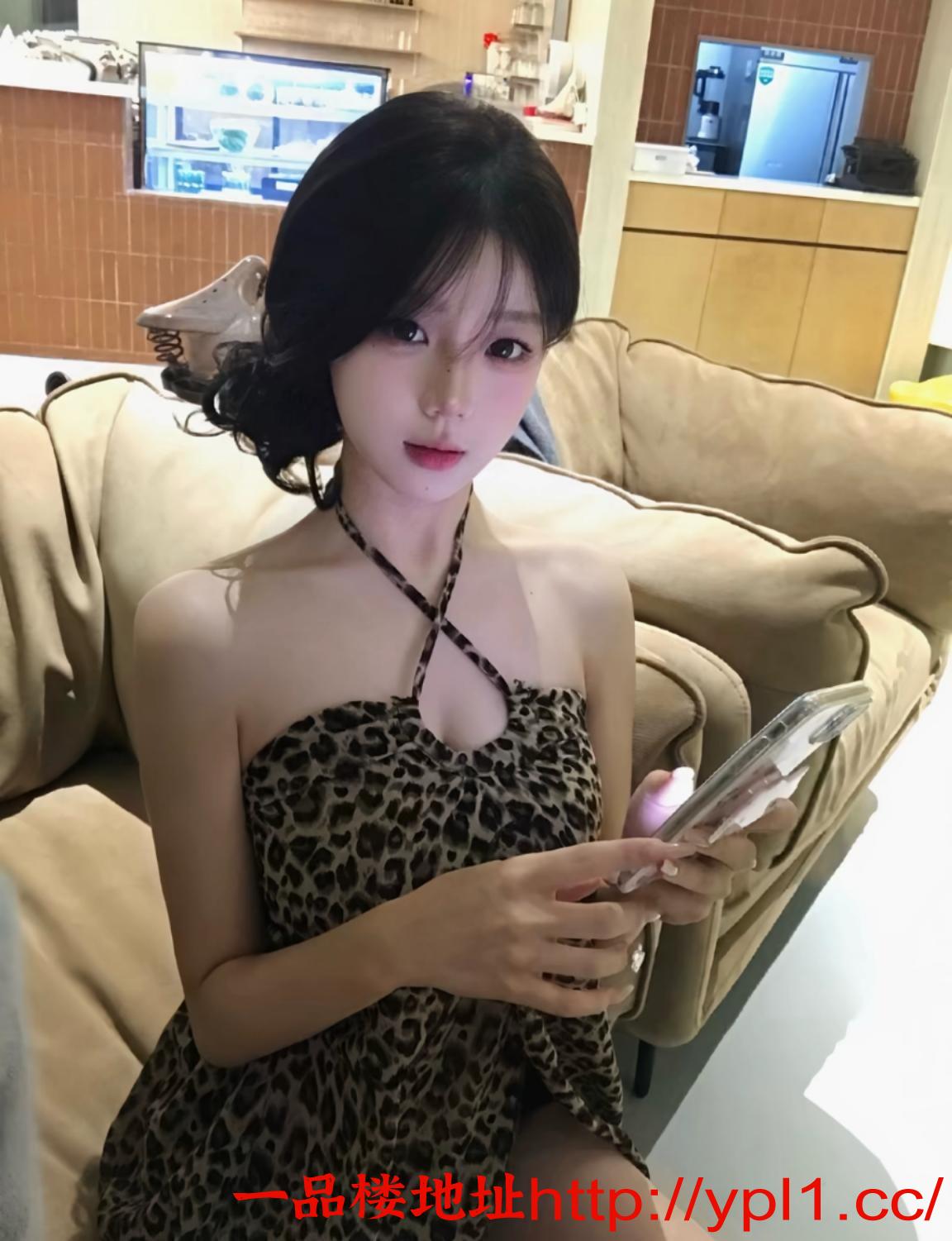 4cf011e2d866b036b2bd6aa799f6a1b5.jpg