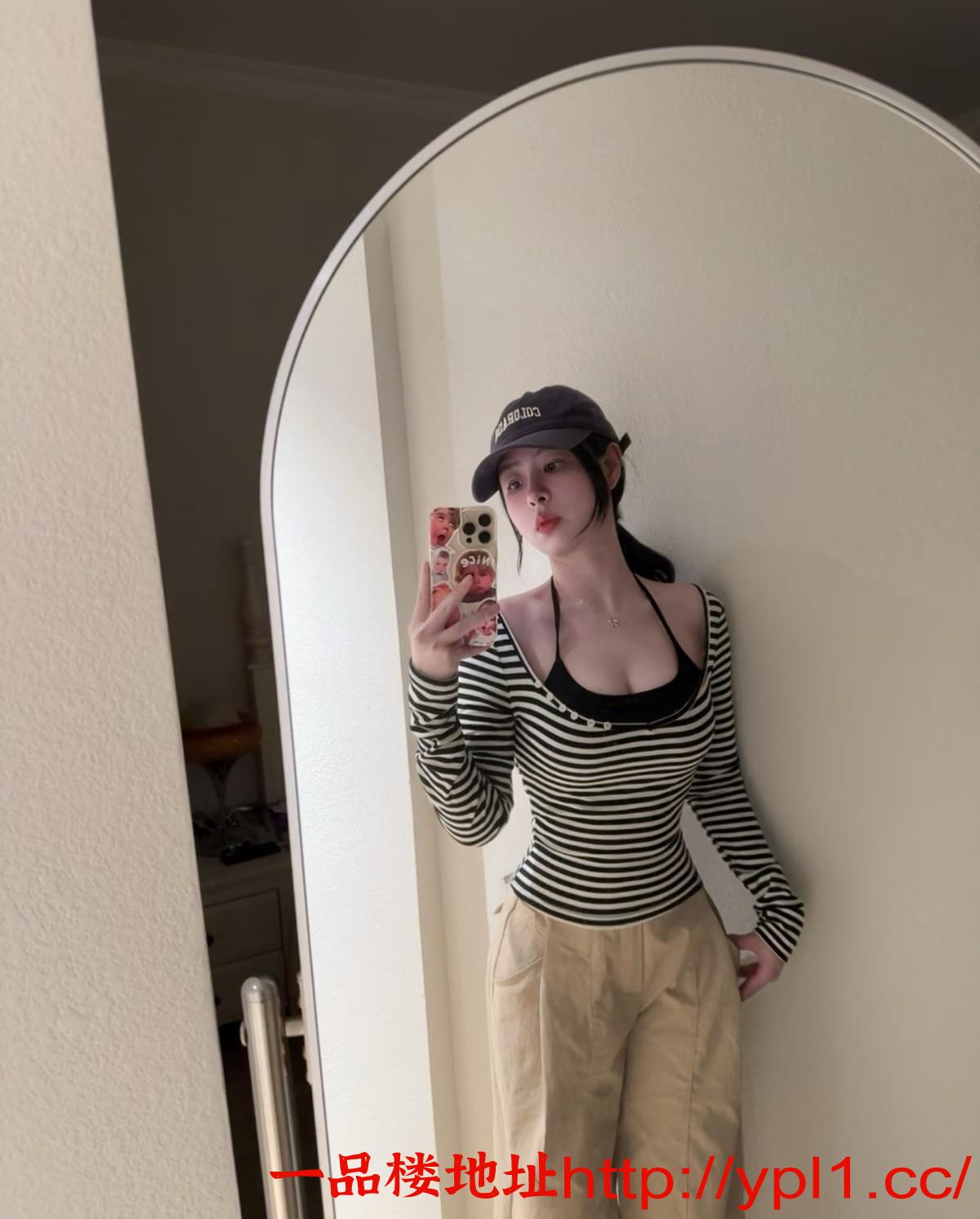 Camera_1040g3k831nmktl9fmmf04bri00q5hlogfsous9g_edit_1352628591469930.jpg