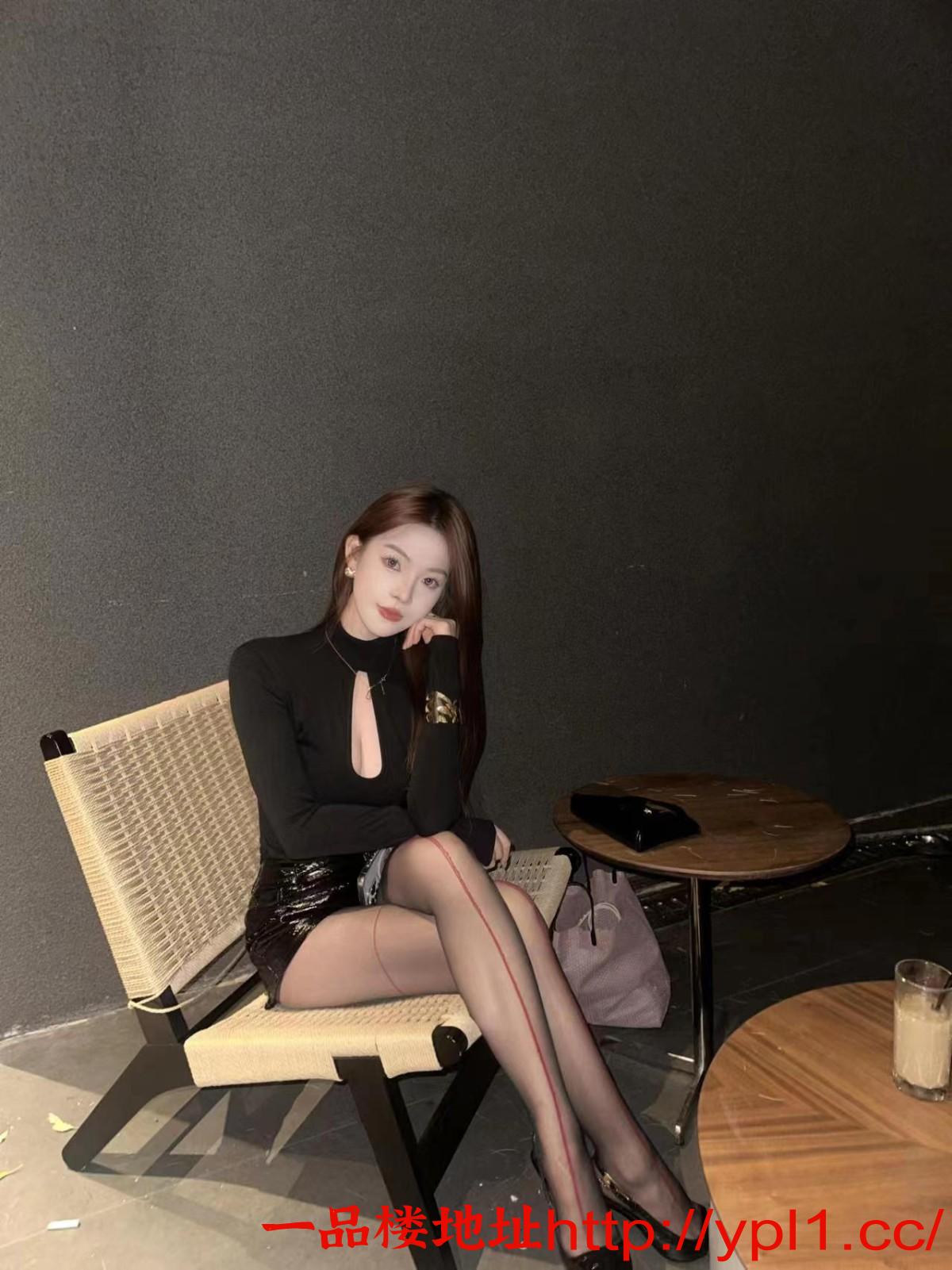 b7dd5c3d21fa0d05bf95df50664ab9aa.jpg